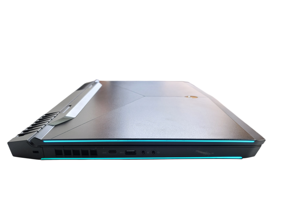 Alienware  17 R5 i9-8950HK 32GB DDR4 GTX 1080 256GB SSD β Lap200