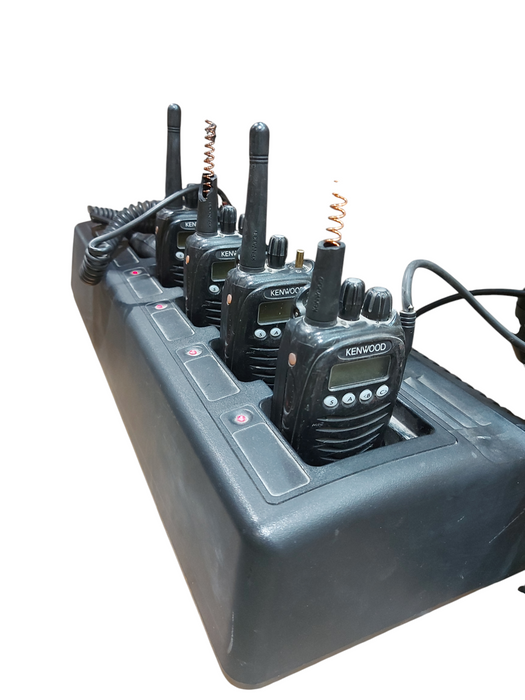 Lot 4x Kenwood tk-3170 + base charger