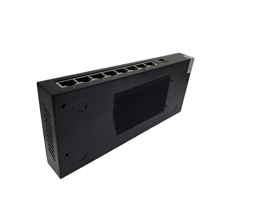 Pakedge SE-8-EP Managed Switch