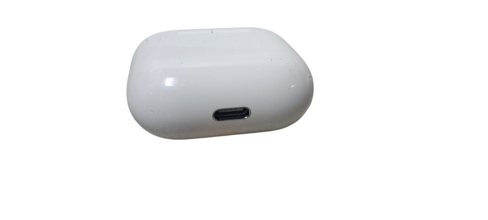 Apple AirPods 4th Gen Charging Case A3050 Q