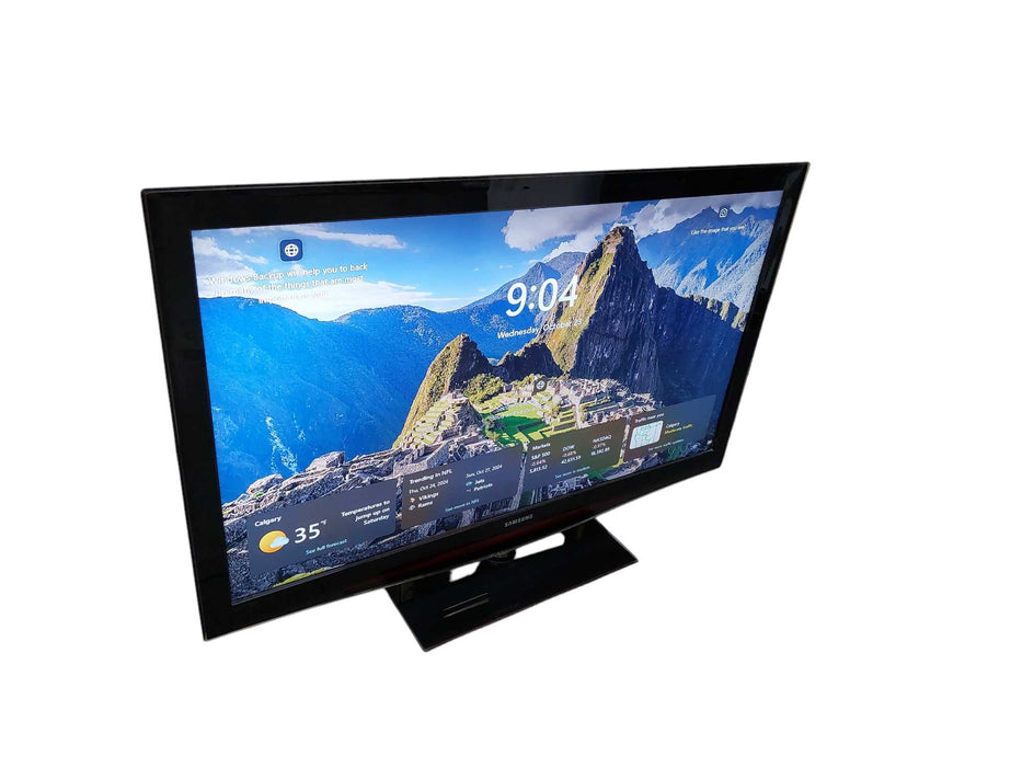 Samsung LCD 52" TV with Remote & HDMI Model: LN52B630N1F =