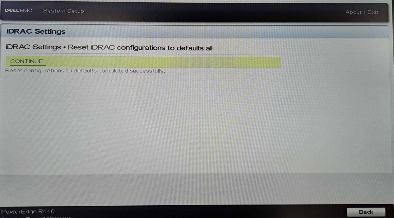 Dell PowerEdge R440 1U 4x 3.5"| 2x Xeon Silver 4114, 32GB DDR4, NO RAID )