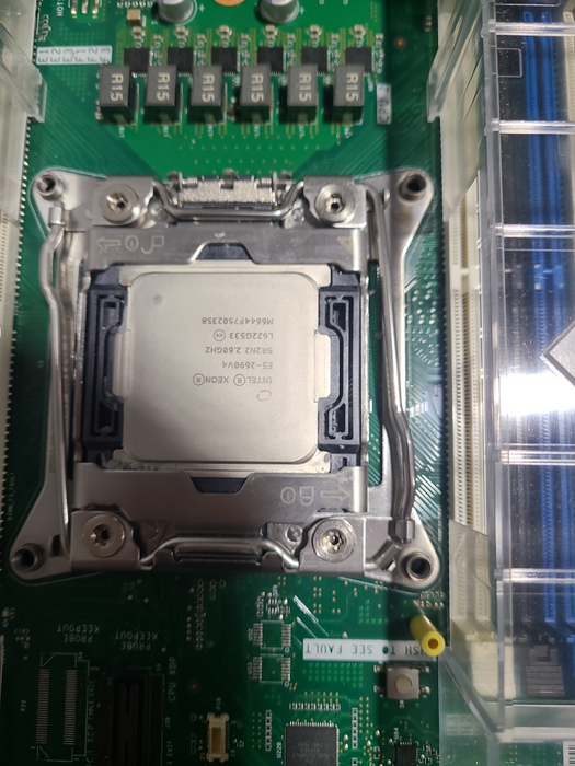 Cisco UCS B200 M4 Blade Server - 2x Xeon E5-2690 v4 @ 2.60GHz, NO HDD/RAM