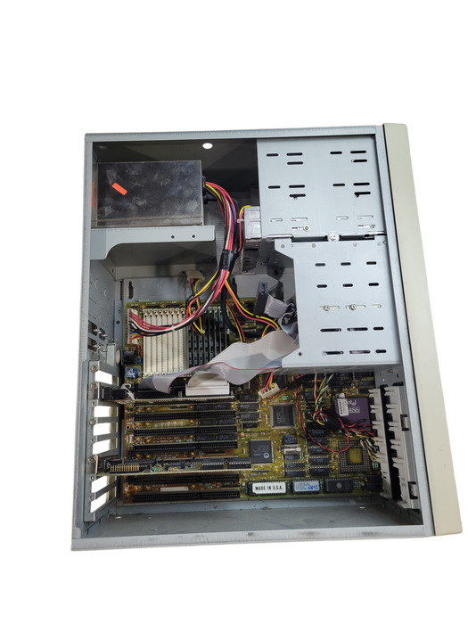 Vintage Desktop - Intel 486 8MB RAM NO HDD  %