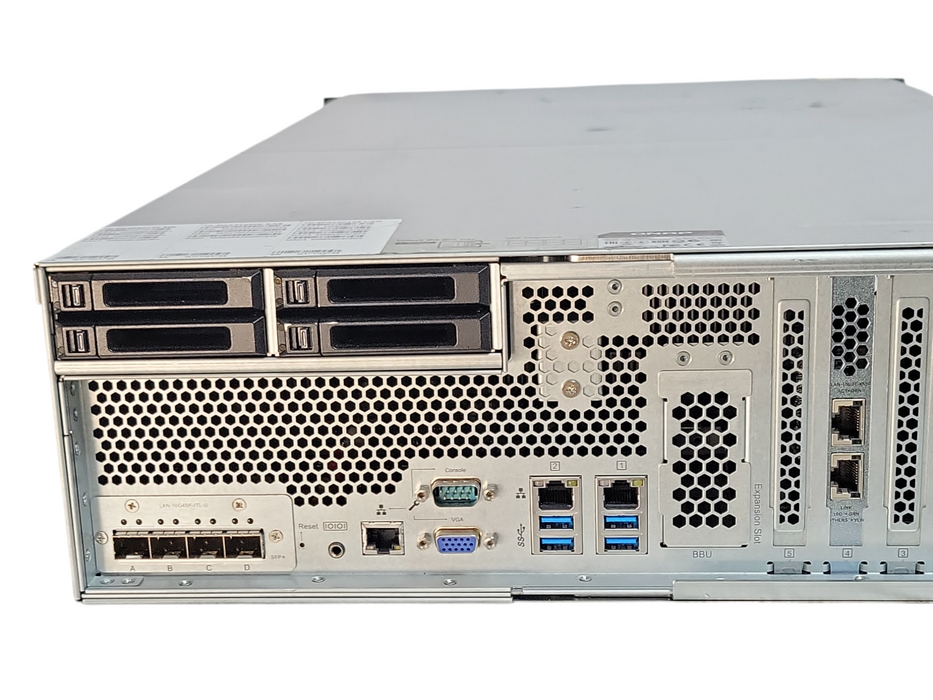 QNAP TDS-16489U NAS 3U 16x 3.5" 2x E5-2630v3 128GB RAM, 16x 4TB HDDs _
