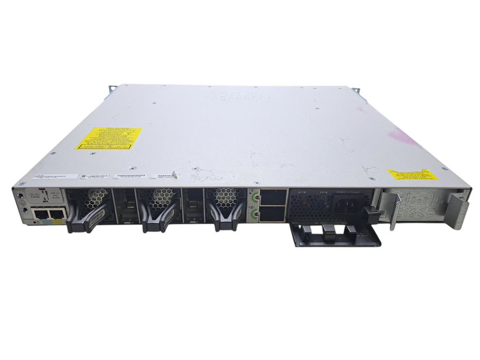 Cisco C9300-48P-E V02 | 48-Port Gigabit PoE+ Switch w/ 1x PWR-C1-715WAC )