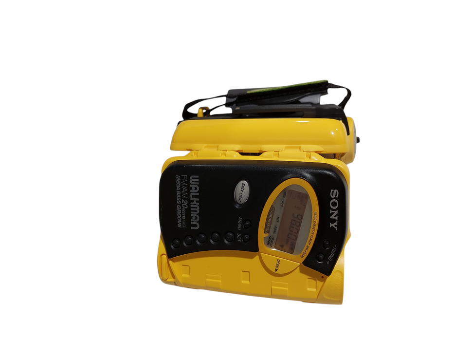 Sony WalkMan FM/AM 20 Presets AVLS Mega Bass Groove Sports Yellow  =