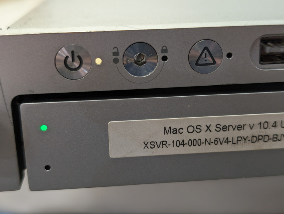 Apple Xserve Xeon 2.66 Quad Core (Late 2006) 2x Xeon 5150 4GB RAM  -