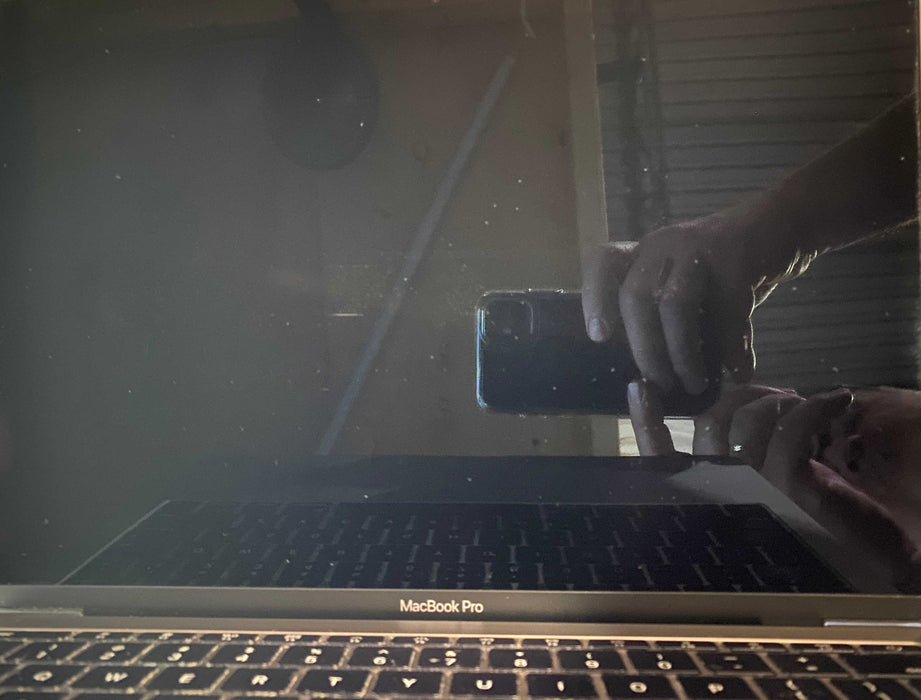 Apple MacBook Pro 13" 2017 i5-7360U 8GB 256SSD Battery Service Recommended