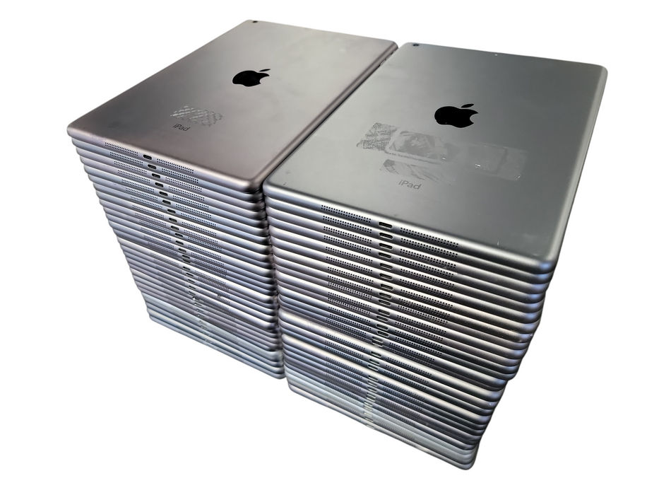 Lot of 58x Apple iPads [A1474/A1475 | AS-IS] (