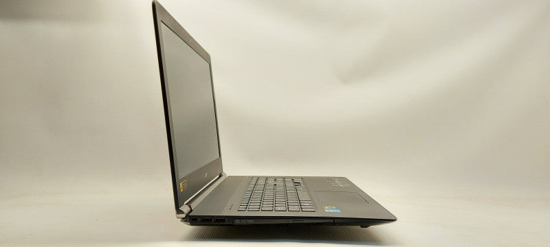 Acer Aspire V 17 Nitro VN7-791 i7 4710HQ 2.5GHz 16GB RAM 500GB SSD 17.3\\"