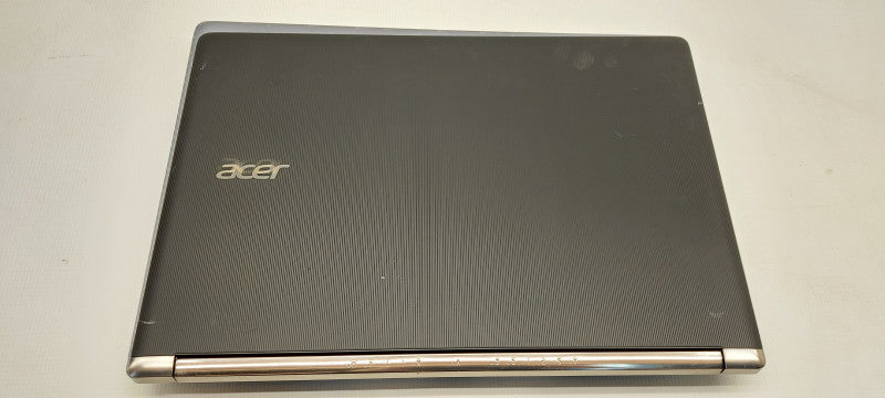 Acer Aspire V 17 Nitro VN7-791 i7 4710HQ 2.5GHz 16GB RAM 500GB SSD 17.3\\"