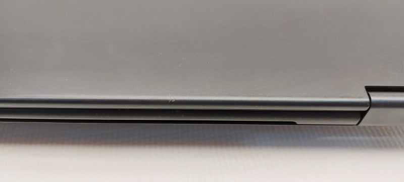 Dell Latitude 3390 2 in 1 Touchscreen i5-8350U 1.7GHzz 8GB RAM 250GB SSD 13.3\\"