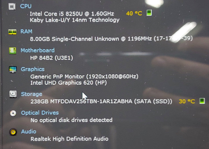 HP Laptop 14-cf0018ca i5-8250U 1.6GHz 8GB RAM 256 GB SSD 14\\"