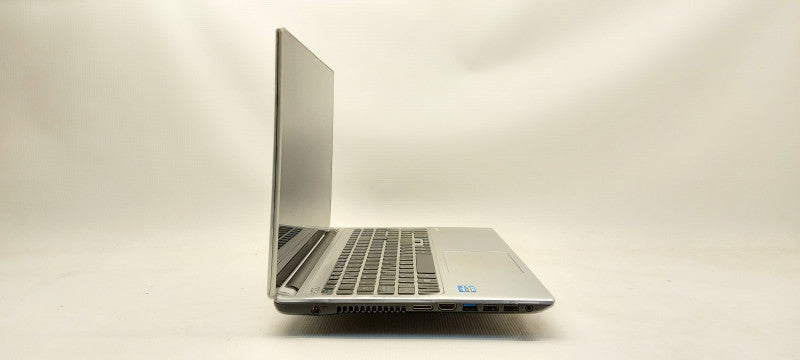 Acer Aspire V5-571P i5-3337U Touchscreen 1,8GHz 8GB RAM 256GB SSD 15.6\\"