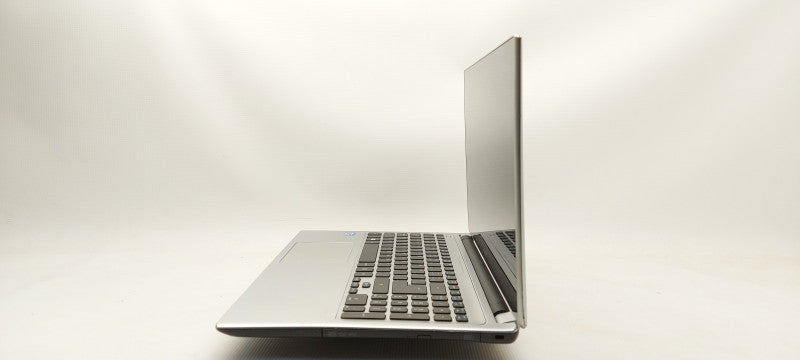Acer Aspire V5-571P i5-3337U Touchscreen 1,8GHz 8GB RAM 256GB SSD 15.6\\"