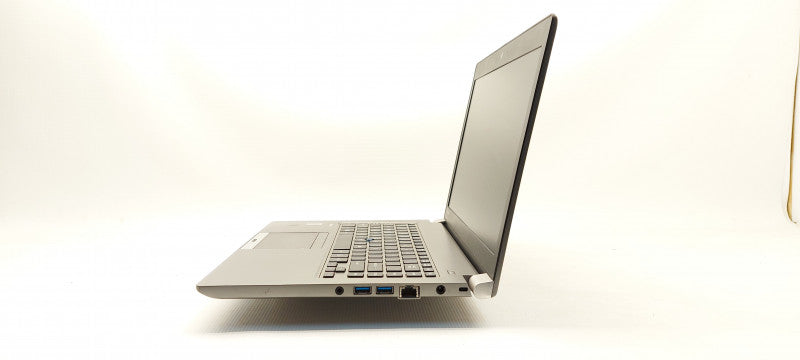 Toshiba TECRA Z40-A i5-4300u 1.9GHz 8GB RAM 256GB SSD 14\\"