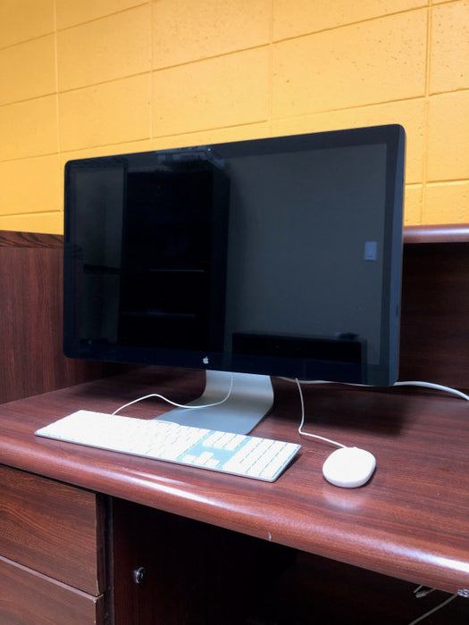 Apple Thunderbolt Display 27â Model A1407 + Apple Wired Keyboard and Mouse