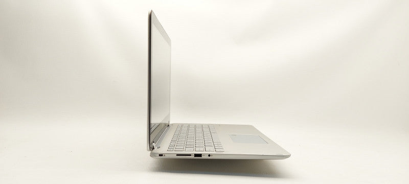 Asus Q504UAK i5-7200U 2.5GHz 8GB RAM 256GB SSD 15.6\\"