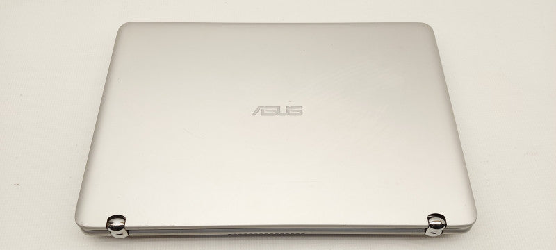 Asus Q504UAK i5-7200U 2.5GHz 8GB RAM 256GB SSD 15.6\\"