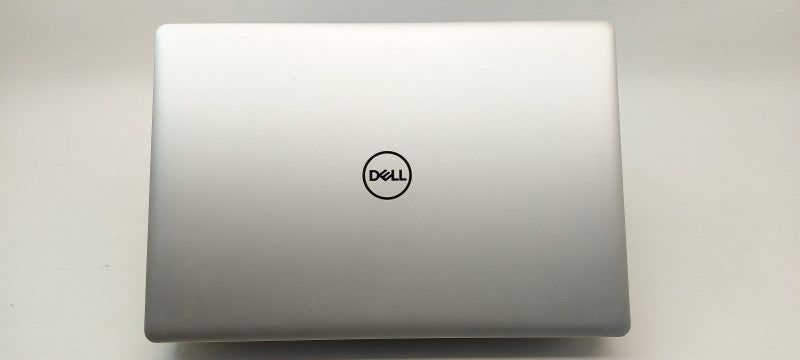 Dell Inspiron 5570 i5-8250U 1.6GHz 8GB RAM 250GB SSD 15.6\\"
