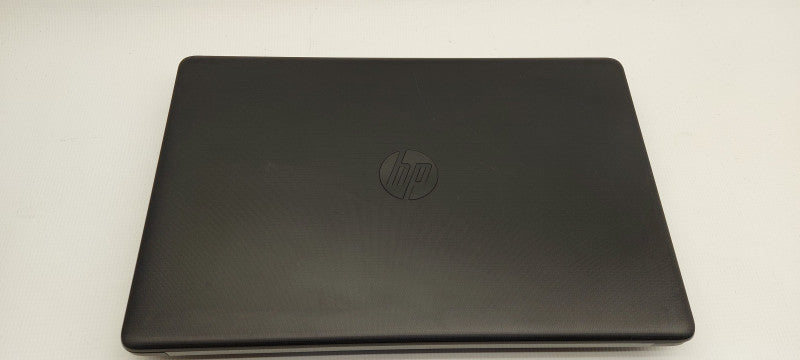 HP 15-db0048ca AMD Ryzen 3 2200U 2.5GHz 8GB RAM 1TB HDD 15.6\\"