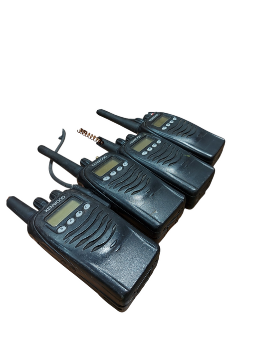 Lot 4x Kenwood tk-3170 + base charger