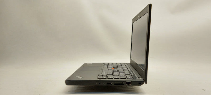 Lenovo ThinkPad X240 i5-4200U 1.6GHz 500GB SSD 14GB SSD (Cache)    13.3\\"