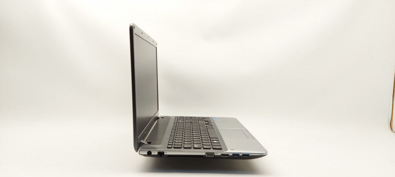 Samsung NP350V5C i5-3210U 2.5GHz 8GB RAM 1TB HDD 15.6\\"