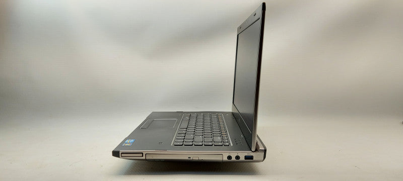 Dell Vostro 3550   i5-2450M 2.5GHz 8GB RAM 128GB SSD 15.3\\"