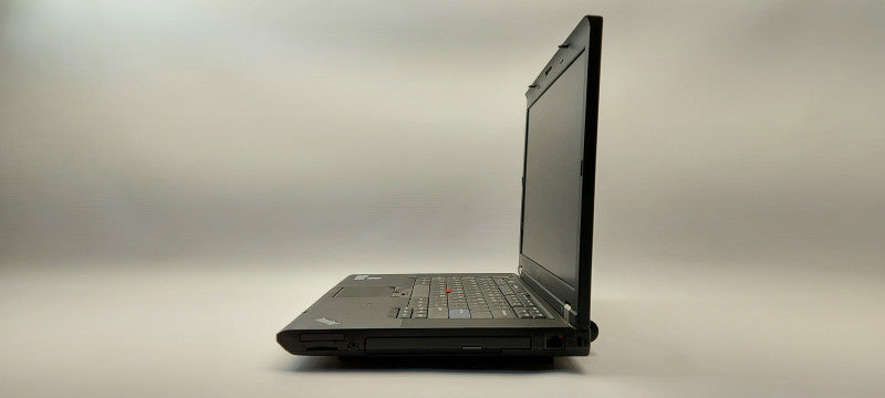 Lenovo ThinkPad T520 i5-2520M 2.5GHz 8GB RAM 500GB HDD  15.6\\"