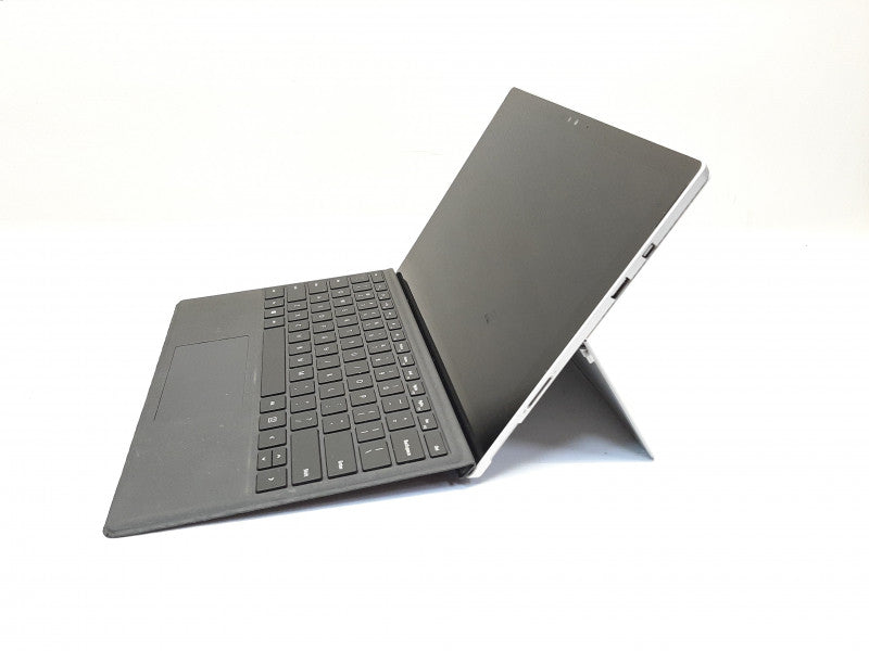Microsoft Surface Pro 4 1724 i5-6300U @ 2.5GHz 8GB RAM 256GB SSD -See Notes