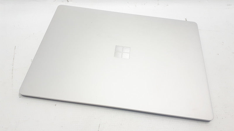 Microsoft Surface Laptop 1769, i5-8350U 1.7GHz, 8GB RAM, 256GB Storage, 13.5\\" Touchscreen