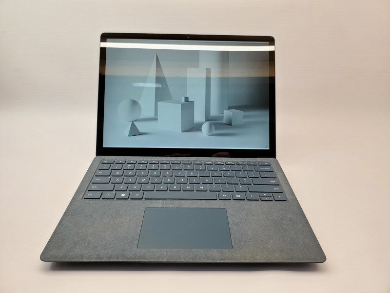 Microsoft Surface Laptop, Model 1769, Intel i5 7200U, 8GB Ram, 240GB SSD (SSD is BAD)