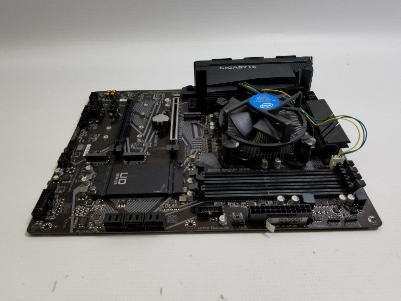 Gigabyte Ultra Durable Z490 UD Desktop ATX Motherboard * READ
