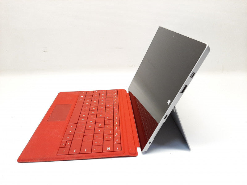 Surface 3 Atom x7-Z8700 @1.6GHz 4GB RAM 128GB SSD w/Red Keyboard