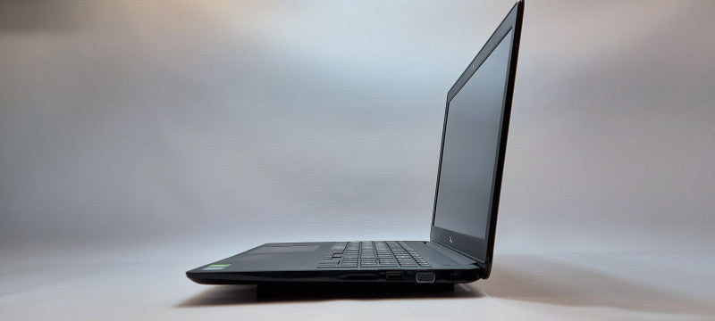 Dell Latitude 3500 i7-8565U 1.8GHz 16GB RAM 500GB SSD 15.6\\"