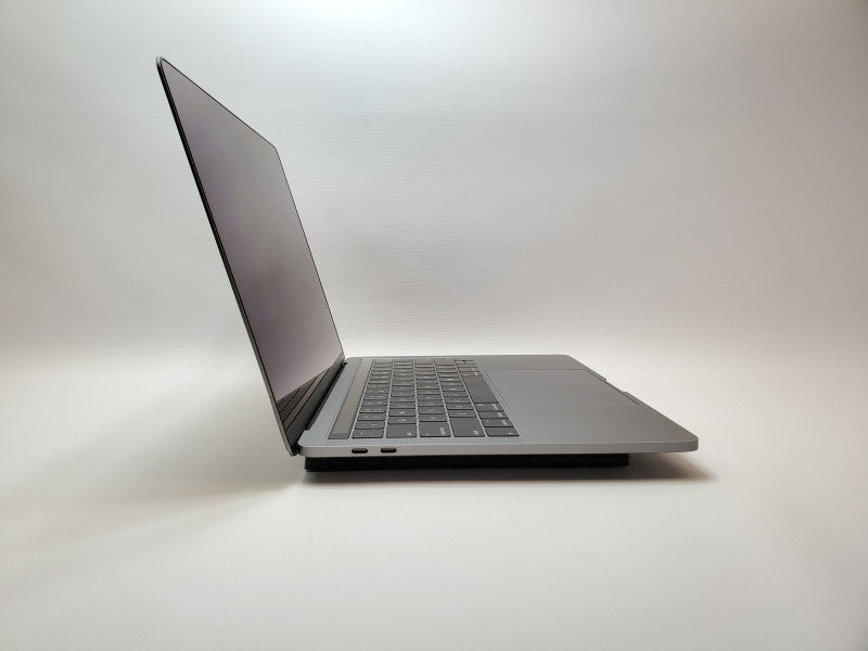 Apple MacBook Pro 2019 i7-8569U 2.80GHz 16GB RAM 256GB 13\\" - C02ZM4Y7LVDL