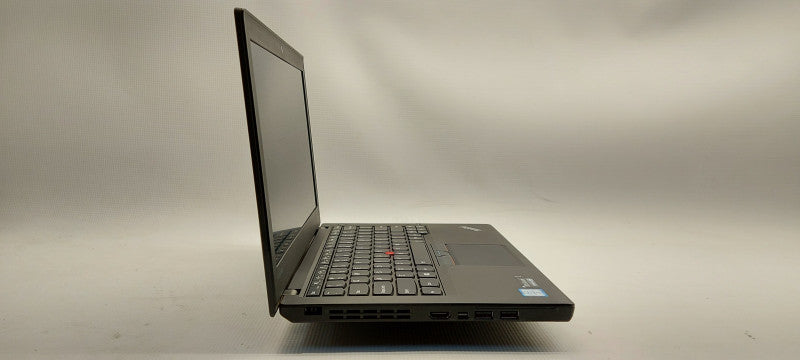 Lenovo ThinkPad x260 | i5-6300U 2.4GHz 8GB RAM 256GB SSD 12.5\\"