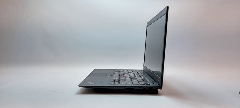 Lenovo ThinkPad X1 Carbon i7-3667U 2.0GHz 8GB RAM (SOLDERED) 256GB SSD 14\\"