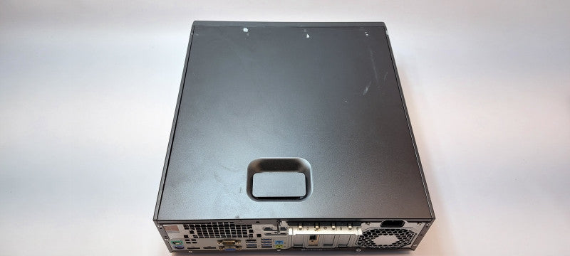 HP EliteDesk 800 G2 SFF i5-6500 8GB RAM 500GB HDD 3.2GHz  22\\" Monitor