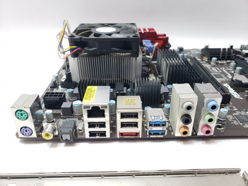 AsRock 970 Extreme3 Board with AMD FX-6300 6C 3.5GHz, 8GB DDR3 RAM, I/O Back Cover