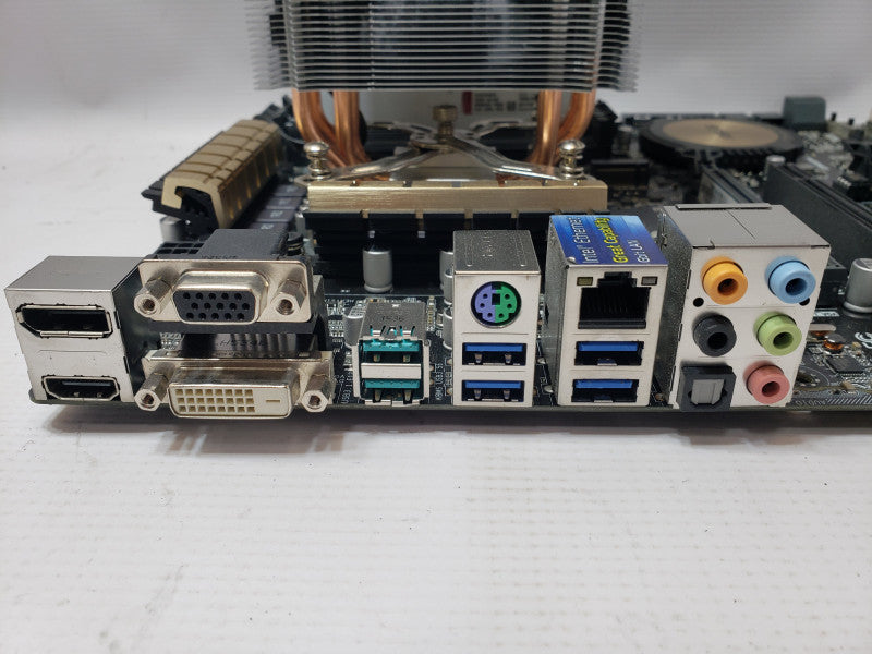 Asus Z97-A/USB 3.1 Board with Core I7-4790K 4.0GHz, 4GB RAM, with I/O Back cover
