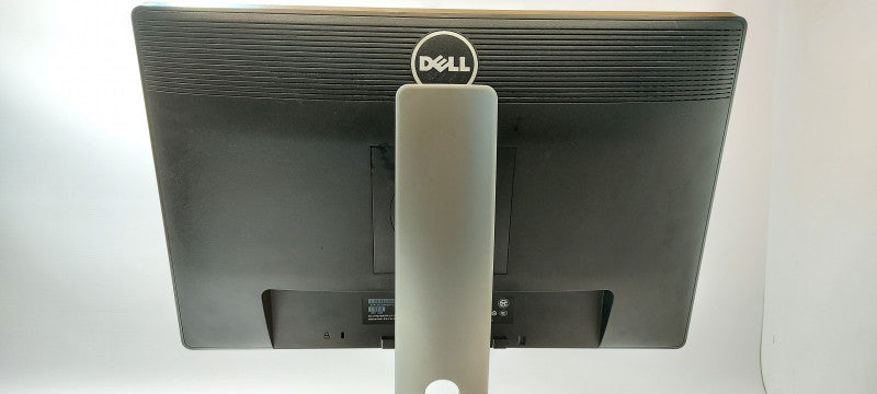 HP EliteDesk 800 G2 SFF i5-6500 8GB RAM 500GB HDD 3.2GHz Dell 22\\" Monitor