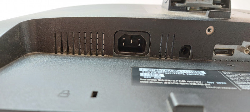 HP EliteDesk 800 G2 SFF i5-6500 8GB RAM 500GB HDD 3.2GHz Dell 22\\" Monitor