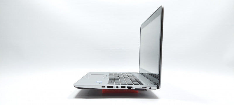 HP EliteBook 840 G4 i7-7500 2.7GHz 8GB RAM Touchscreen 256GB SSD TouchScreen 14\\"