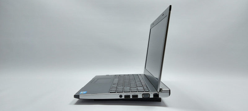 Dell Latitude 3330 i3-2375M 1.5Ghz 8GB RAM 128GB SSD 13.3\\"