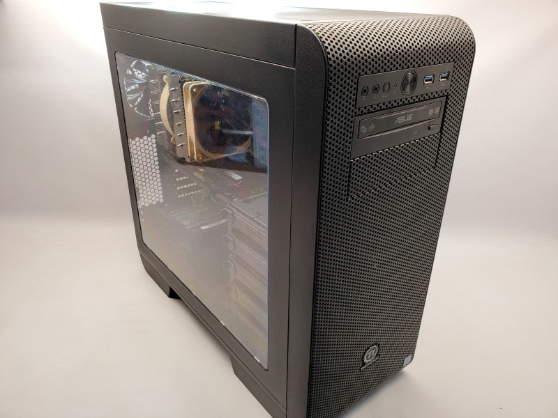 Custom PC, Intel i7 6700K, 16GB Ram, 240GB SSD, 2TB HDD, ATI Radeon R9 390