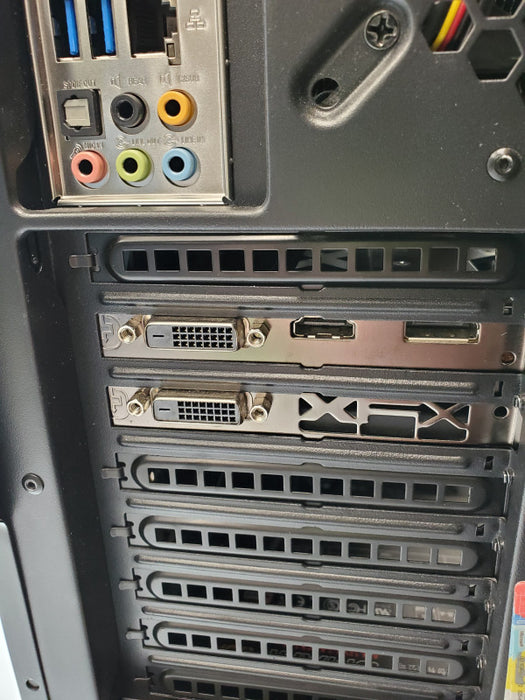 Custom PC, Intel i7 6700K, 16GB Ram, 240GB SSD, 2TB HDD, ATI Radeon R9 390