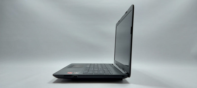 HP 15-db0048ca    AMD Ryzen 3 2200U 2.5GHz 8GB RAM 1TB HDD 15.6\\"